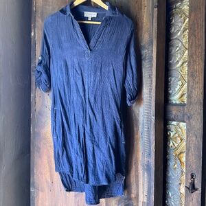 Navy blue tunic top/dress with pockets!